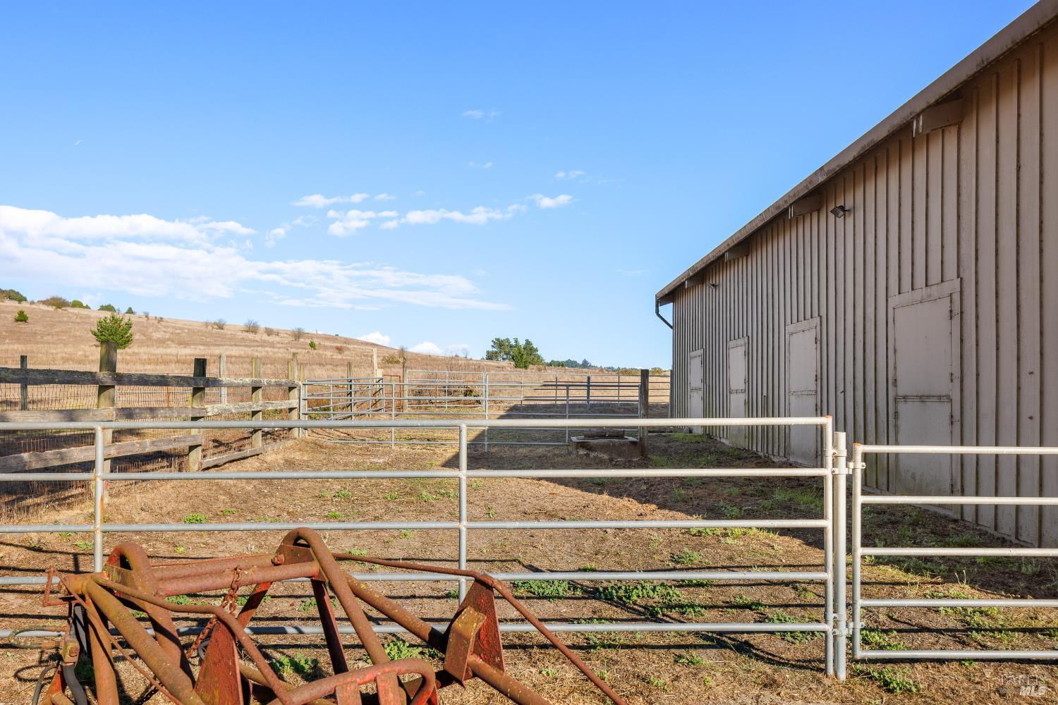 Detail Gallery Image 55 of 61 For 13881 Bodega Hwy, Sebastopol,  CA 95472 - 3 Beds | 3 Baths