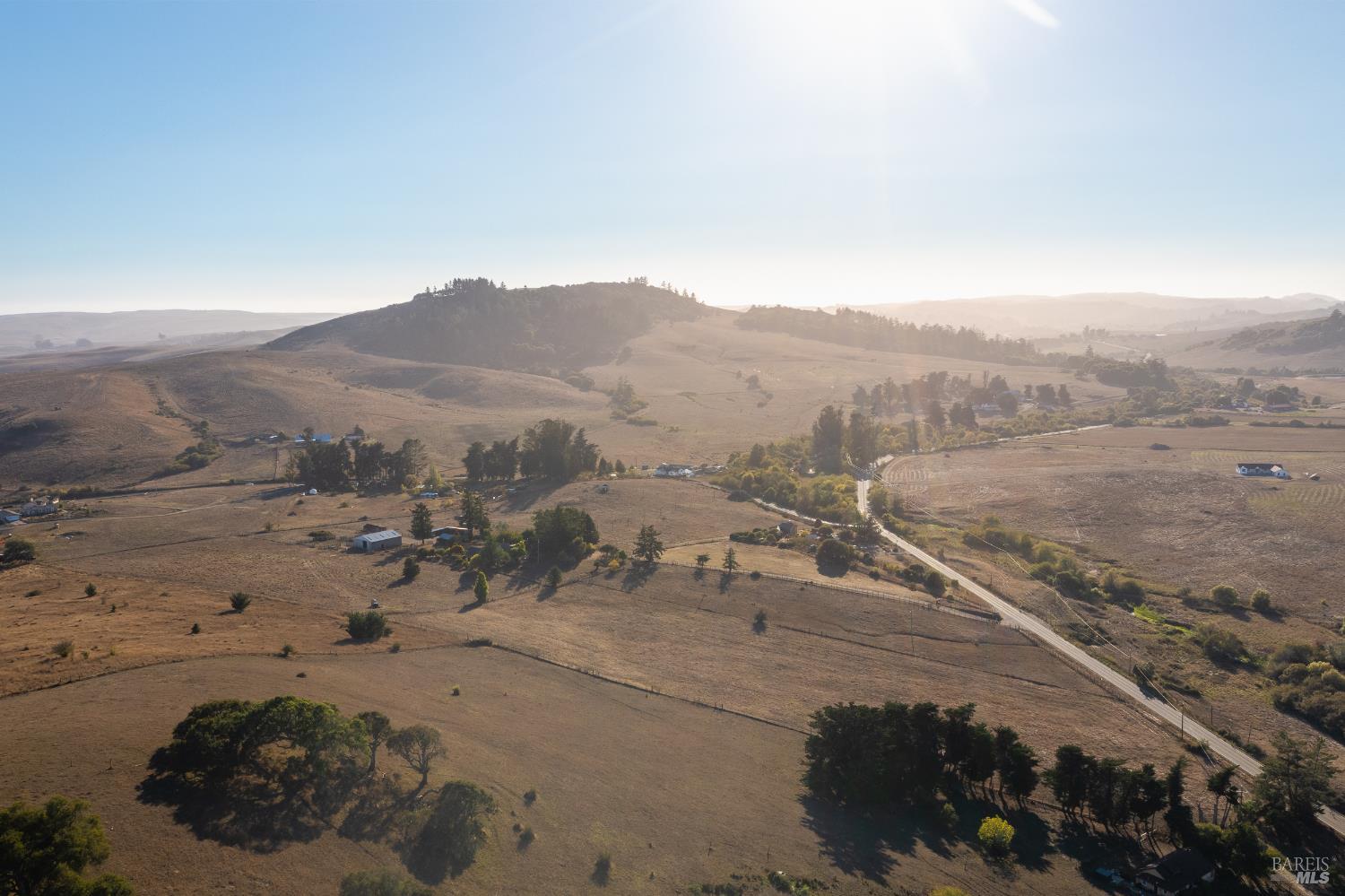 Detail Gallery Image 43 of 61 For 13881 Bodega Hwy, Sebastopol,  CA 95472 - 3 Beds | 3 Baths