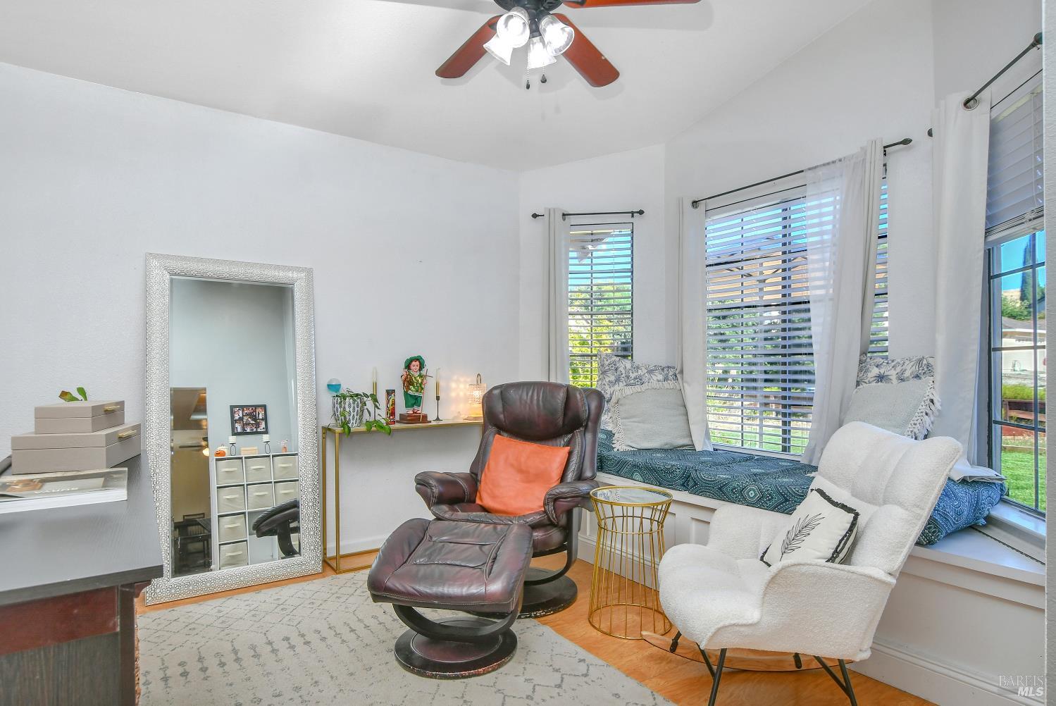 Detail Gallery Image 4 of 20 For 2705 Asilomar Dr, Antioch,  CA 94531 - 3 Beds | 2 Baths