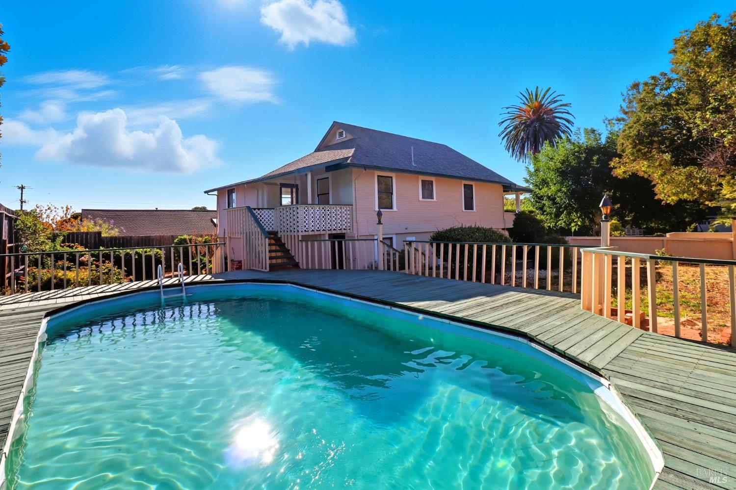 Detail Gallery Image 33 of 40 For 2094 Center Rd, Novato,  CA 94947 - 4 Beds | 2 Baths