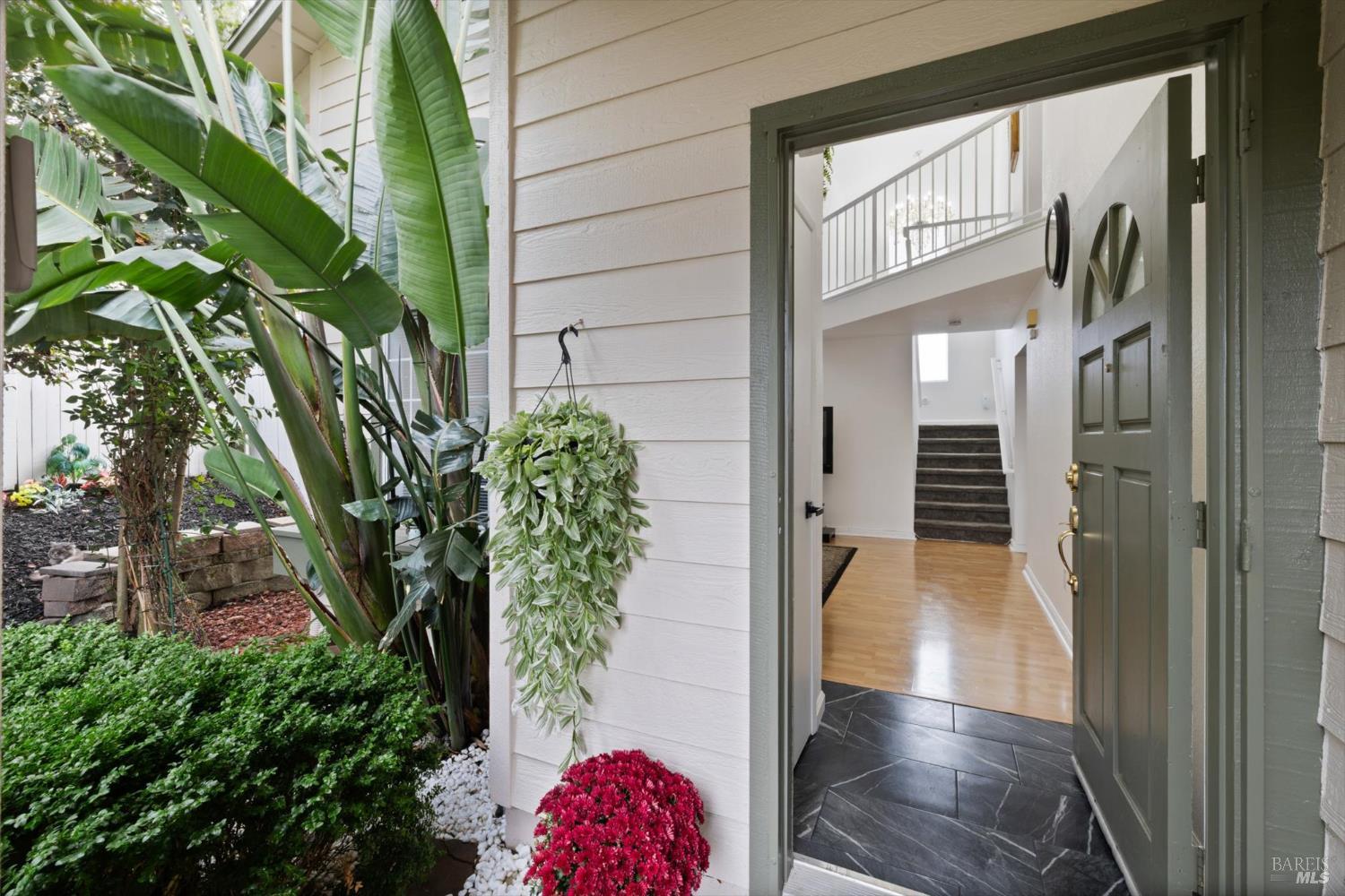 Detail Gallery Image 6 of 31 For 191 Cimarron Dr, Vallejo,  CA 94589 - 3 Beds | 2/1 Baths