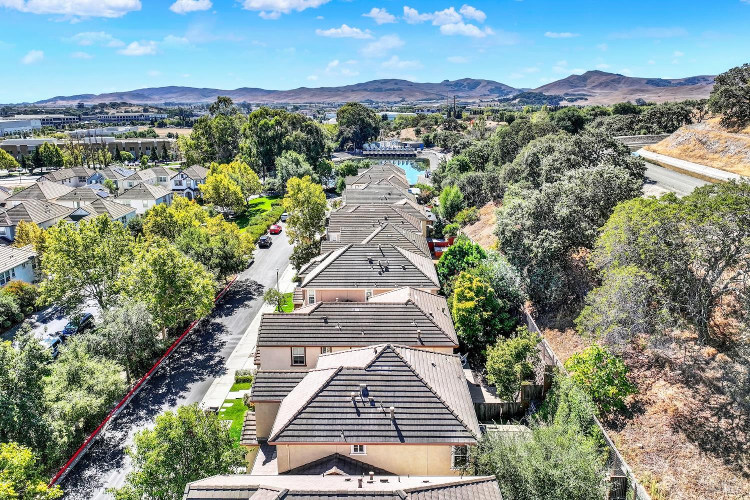 Detail Gallery Image 40 of 51 For 571 Citrine Cir, Fairfield,  CA 94534 - 3 Beds | 2/1 Baths