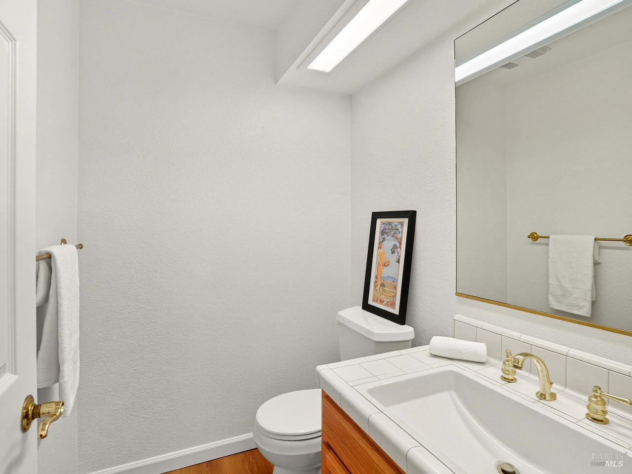 Detail Gallery Image 18 of 46 For 2131 Stonefield Ln, Santa Rosa,  CA 95403 - 2 Beds | 2/1 Baths