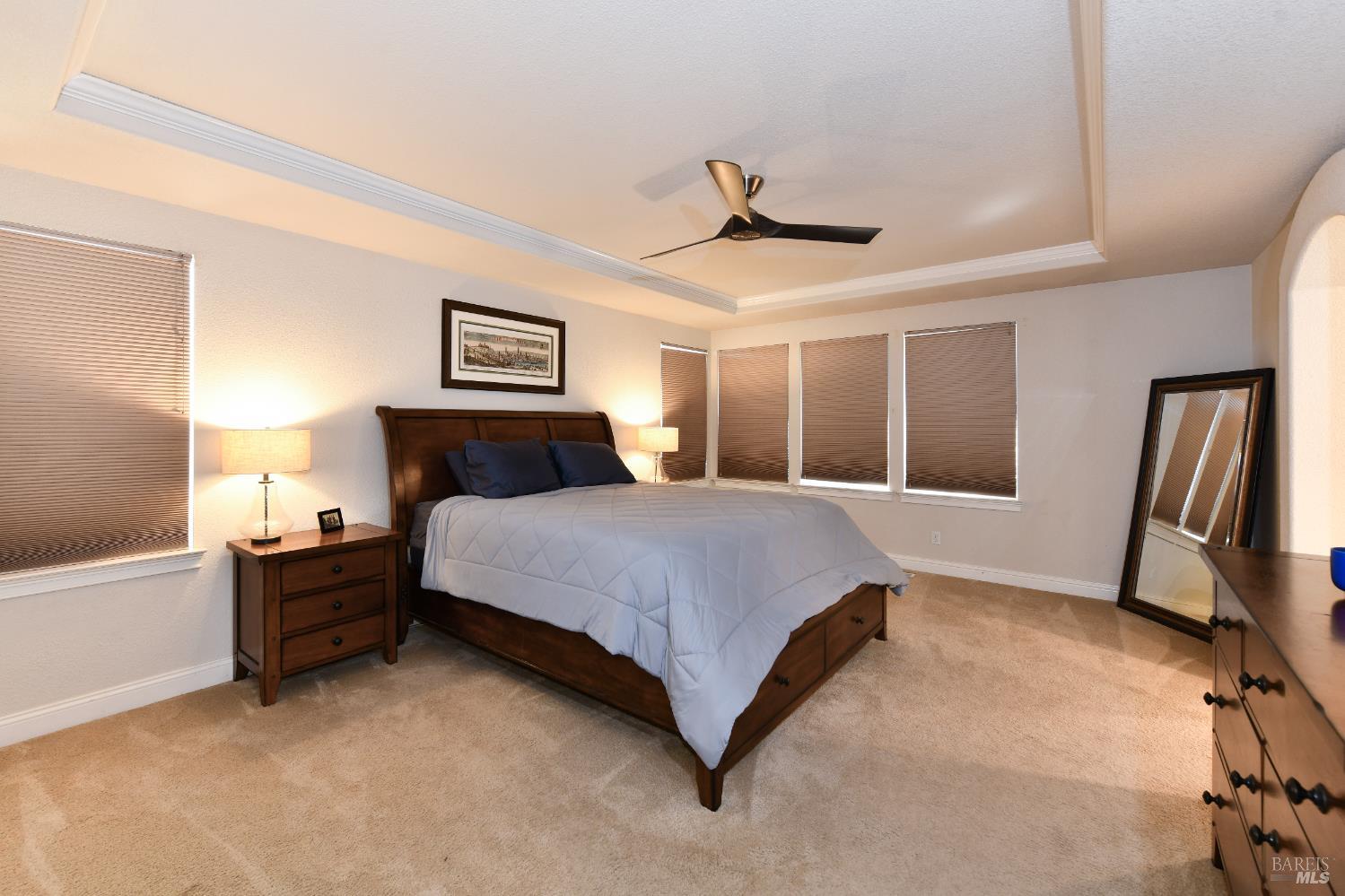 Detail Gallery Image 17 of 36 For 1185 Rochioli Dr, Windsor,  CA 95492 - 4 Beds | 2/1 Baths