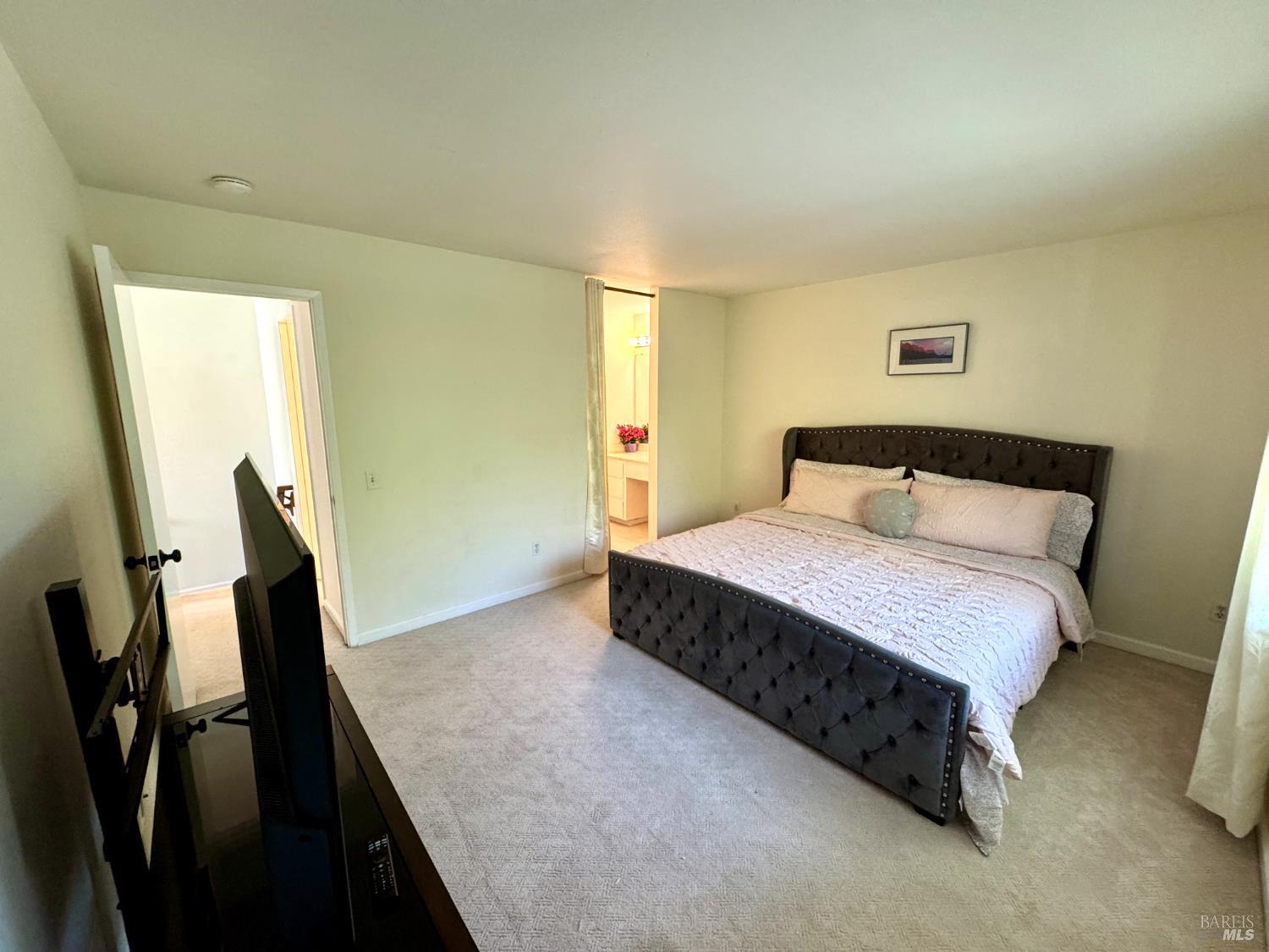 Detail Gallery Image 33 of 65 For 58 Scottsdale Way, Novato,  CA 94945 - 2 Beds | 1/1 Baths