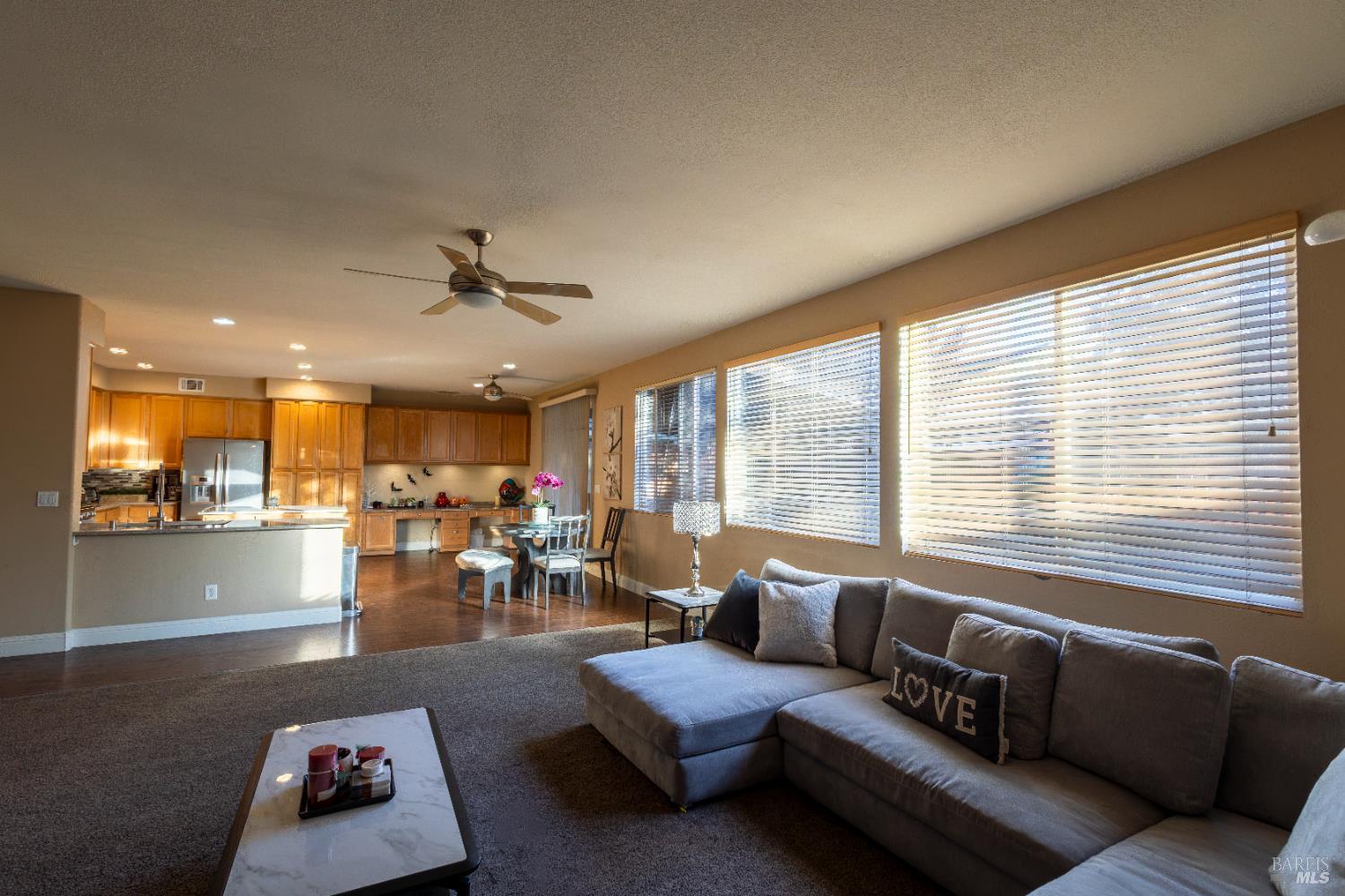 Detail Gallery Image 8 of 44 For 4109 Cedarvale Ct, Fairfield,  CA 94534 - 4 Beds | 2/1 Baths