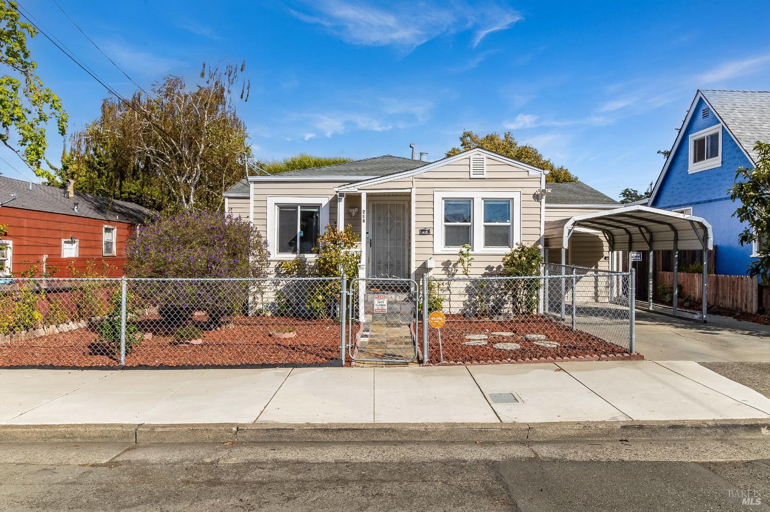 Detail Gallery Image 2 of 62 For 216 Phelan Ave, Vallejo,  CA 94590 - 3 Beds | 2 Baths