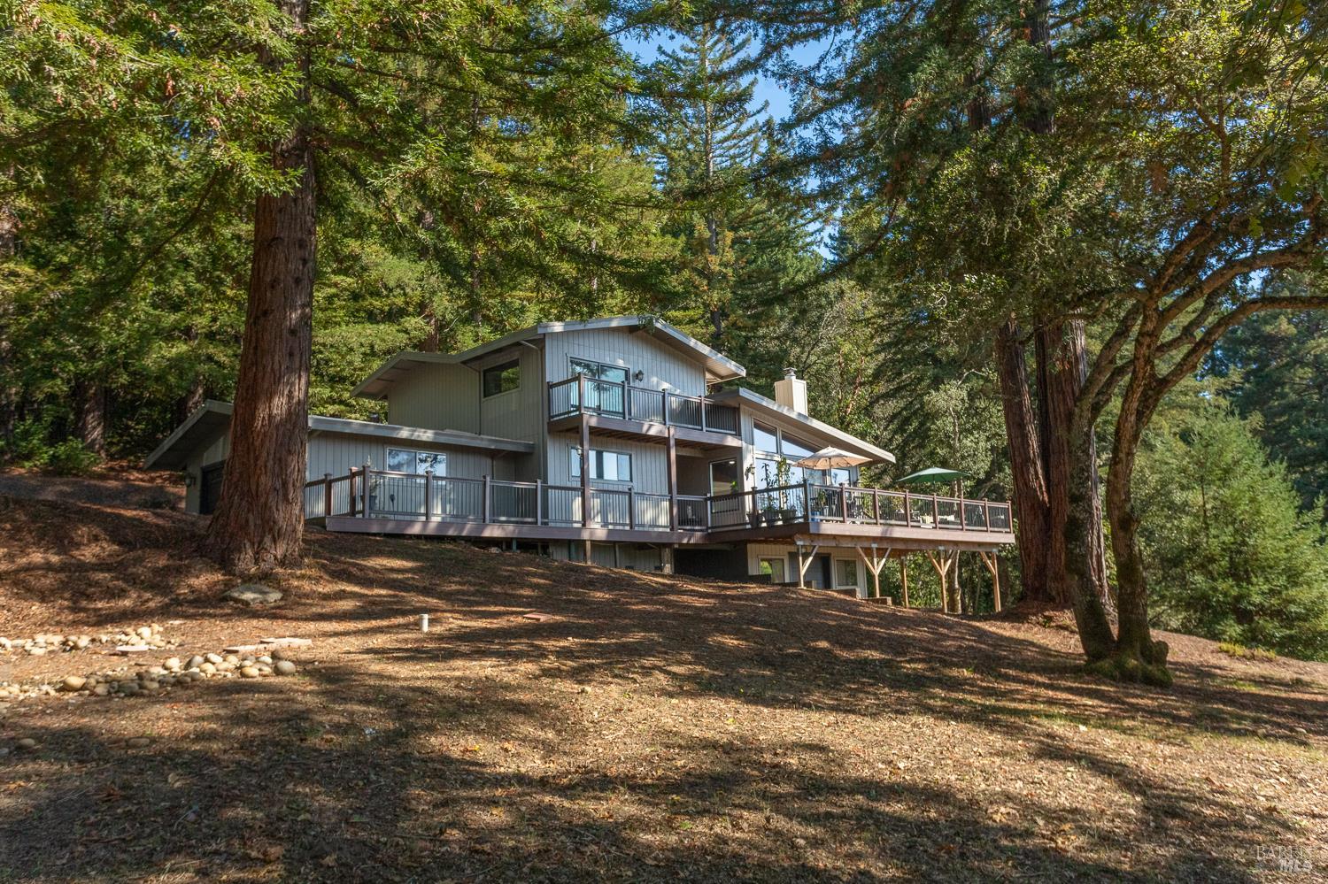 Detail Gallery Image 55 of 61 For 17090 Debbie Rd, Los Gatos,  CA 95033 - 3 Beds | 2 Baths