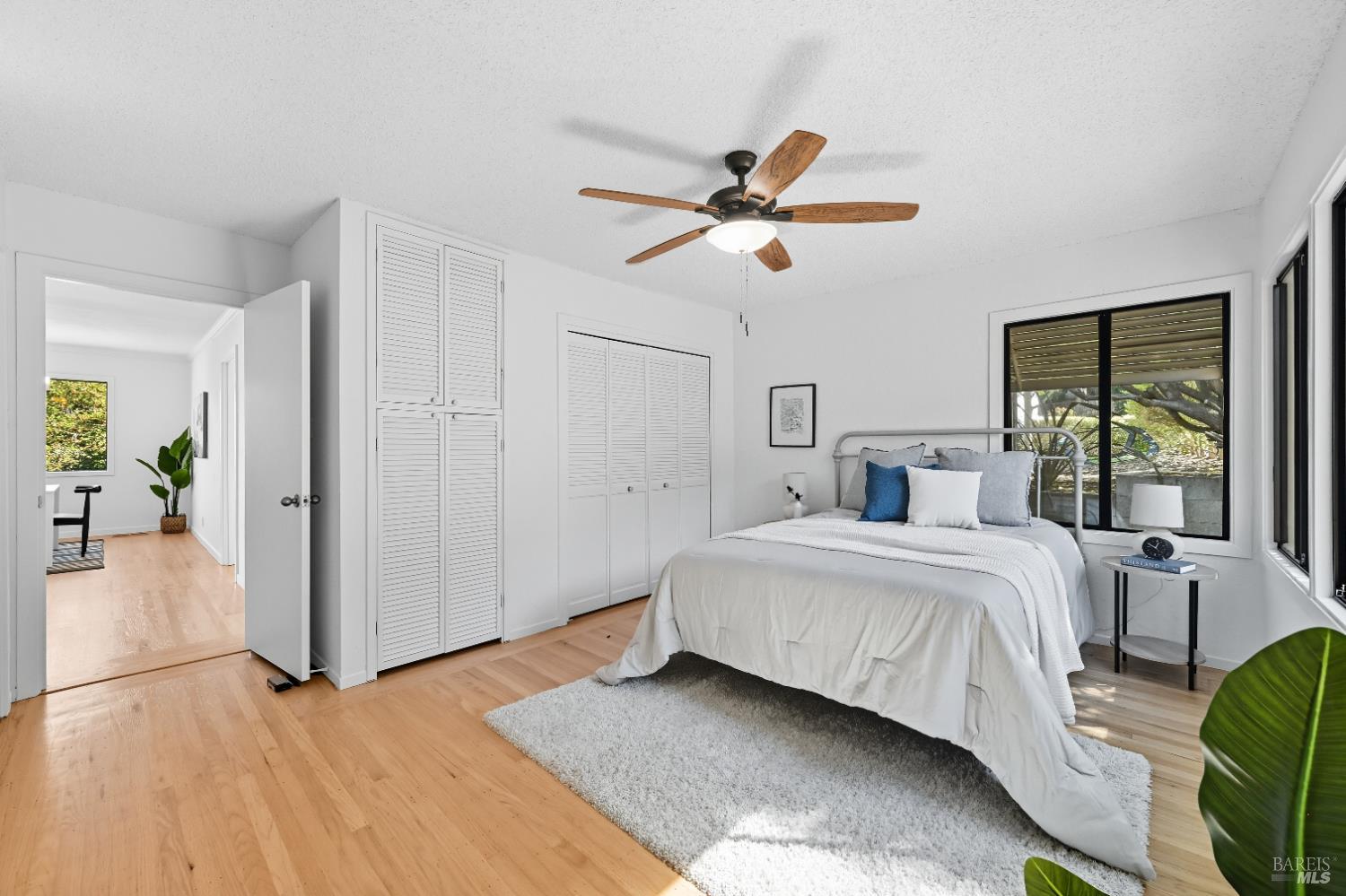 Detail Gallery Image 27 of 34 For 10 Hazel Ct, San Rafael,  CA 94901 - 3 Beds | 2 Baths