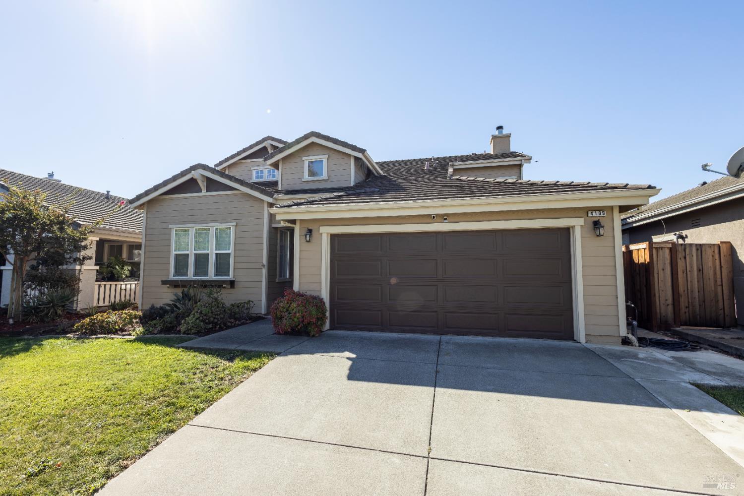 Detail Gallery Image 2 of 44 For 4109 Cedarvale Ct, Fairfield,  CA 94534 - 4 Beds | 2/1 Baths