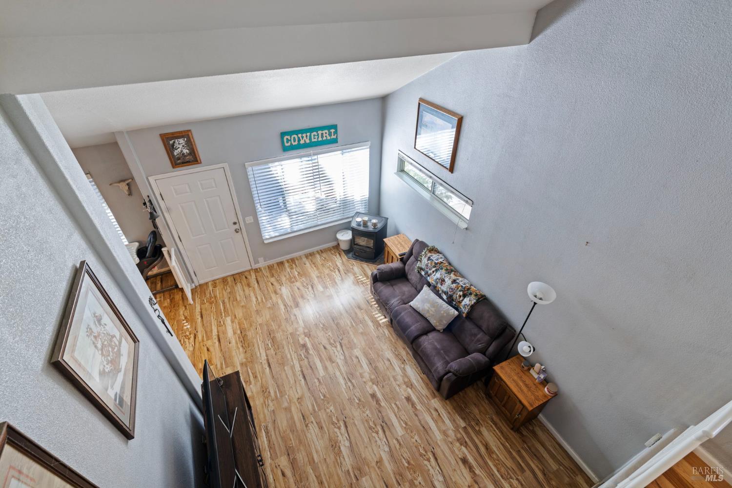 Detail Gallery Image 8 of 28 For 6469 Meadow Pines Ave, Rohnert Park,  CA 94928 - 2 Beds | 1/1 Baths