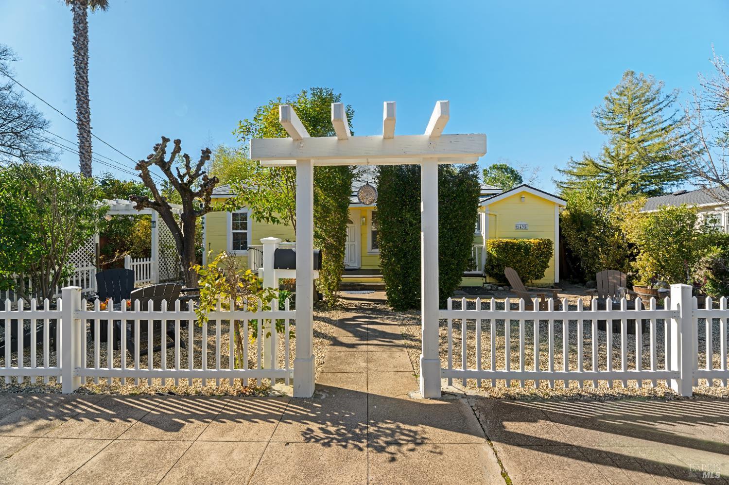 Detail Gallery Image 2 of 67 For 1435 2nd St, Calistoga,  CA 94515 - – Beds | – Baths