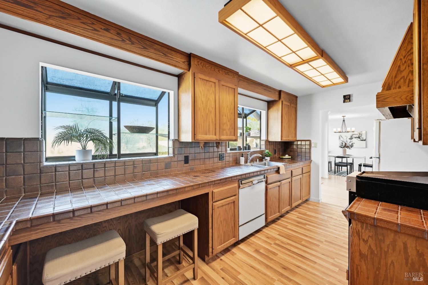 Detail Gallery Image 15 of 34 For 10 Hazel Ct, San Rafael,  CA 94901 - 3 Beds | 2 Baths