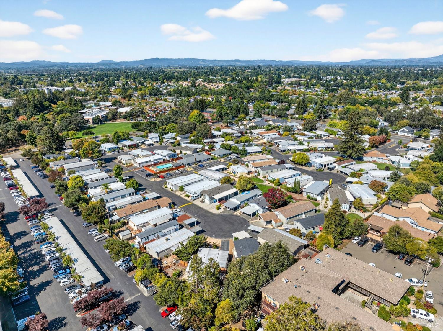 Detail Gallery Image 47 of 49 For 1154 Adrienne Way, Santa Rosa,  CA 95401 - 3 Beds | 2 Baths