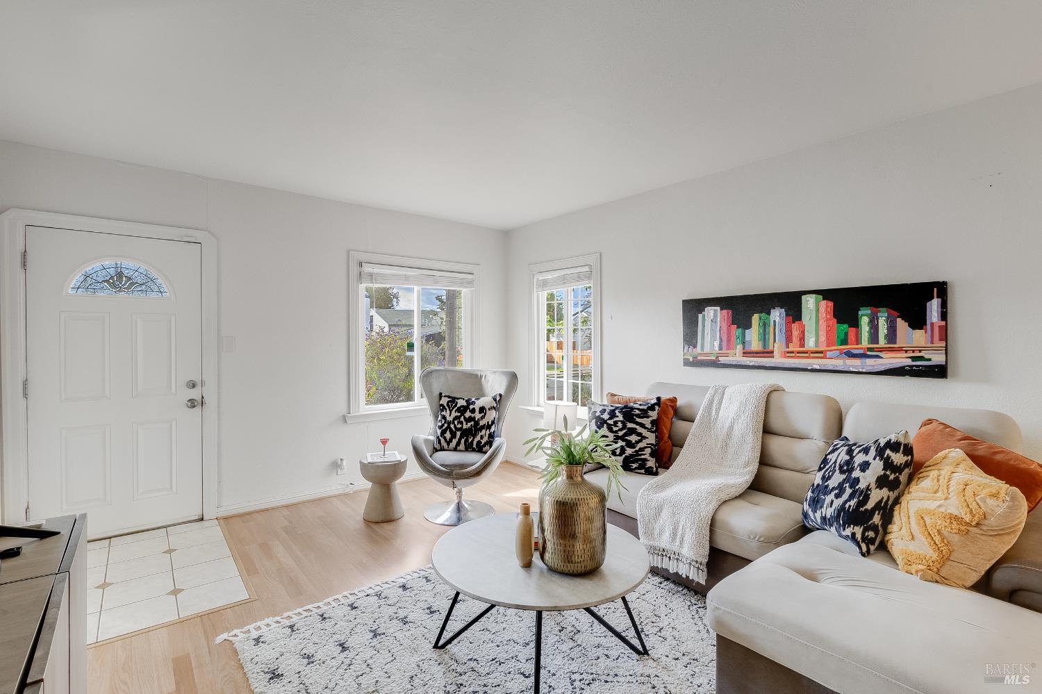 Detail Gallery Image 6 of 62 For 216 Phelan Ave, Vallejo,  CA 94590 - 3 Beds | 2 Baths