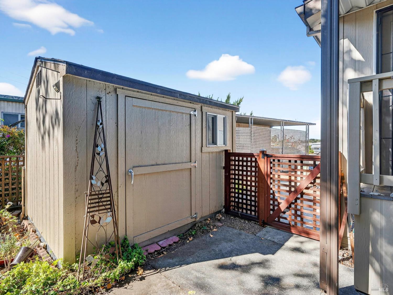 Detail Gallery Image 38 of 49 For 1154 Adrienne Way, Santa Rosa,  CA 95401 - 3 Beds | 2 Baths