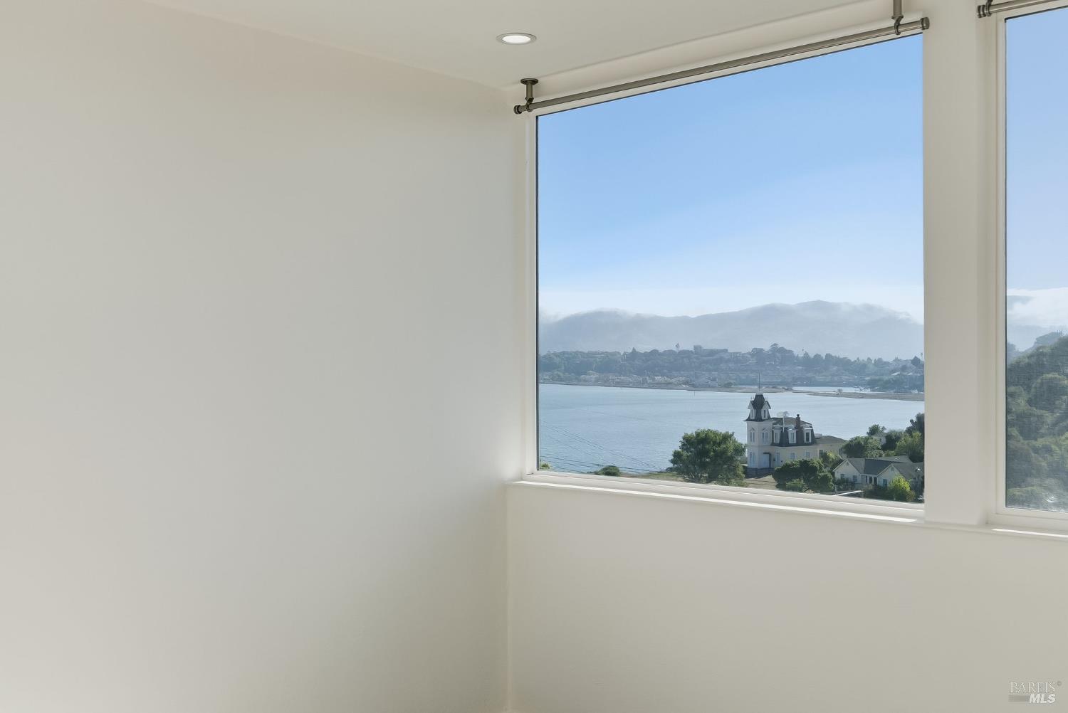 Detail Gallery Image 29 of 38 For 34 Andrew Dr #135,  Tiburon,  CA 94920 - 2 Beds | 1 Baths