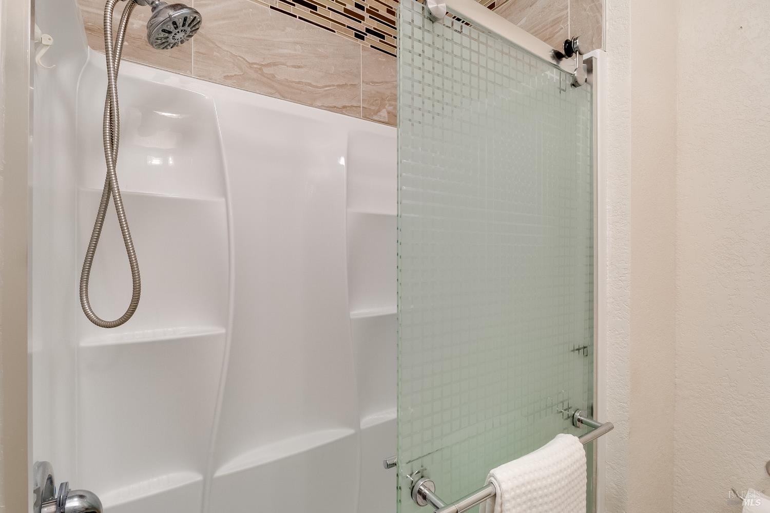 Detail Gallery Image 32 of 62 For 216 Phelan Ave, Vallejo,  CA 94590 - 3 Beds | 2 Baths