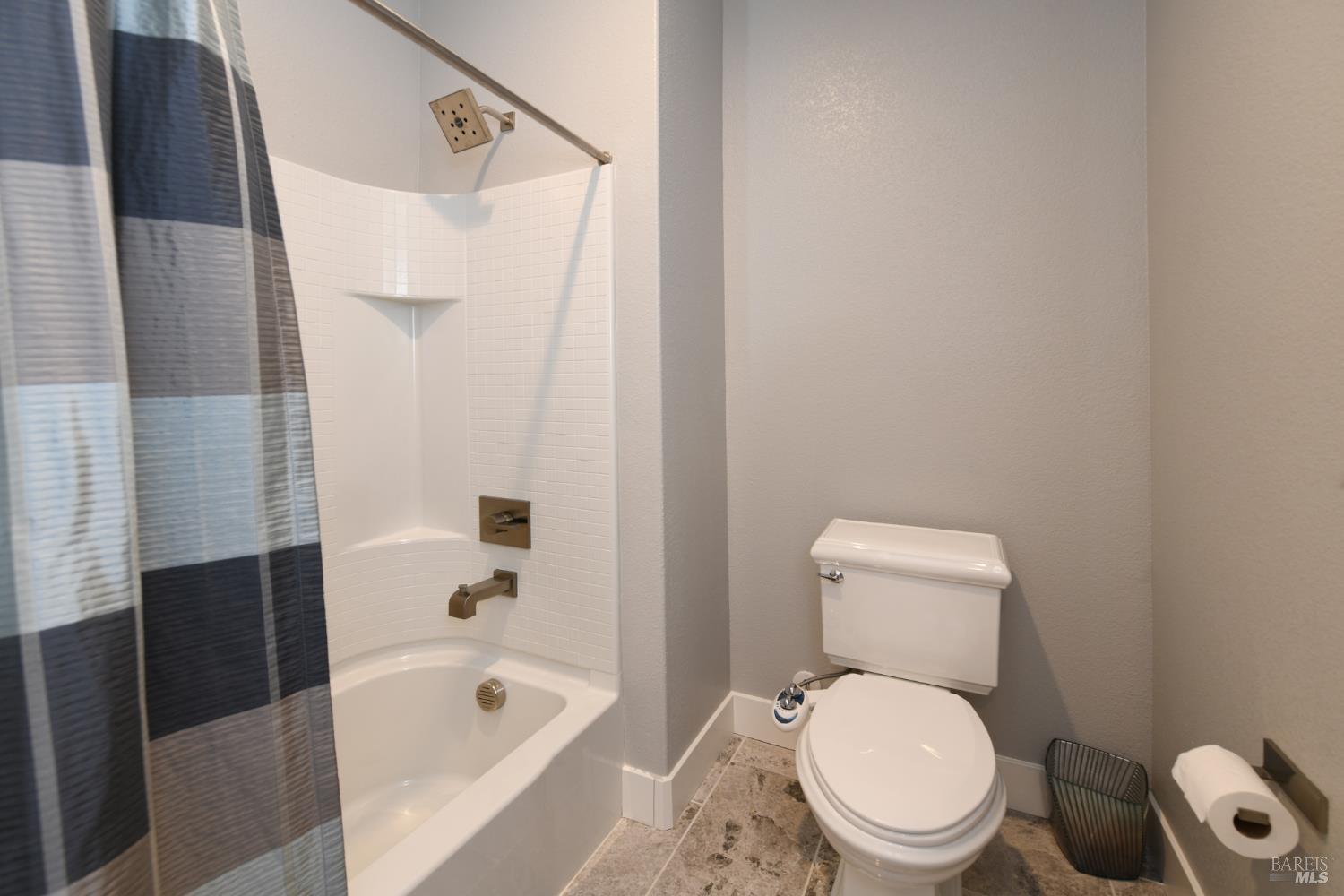 Detail Gallery Image 19 of 45 For 5305 Gather Way, Fairfield,  CA 94534 - 3 Beds | 2/1 Baths