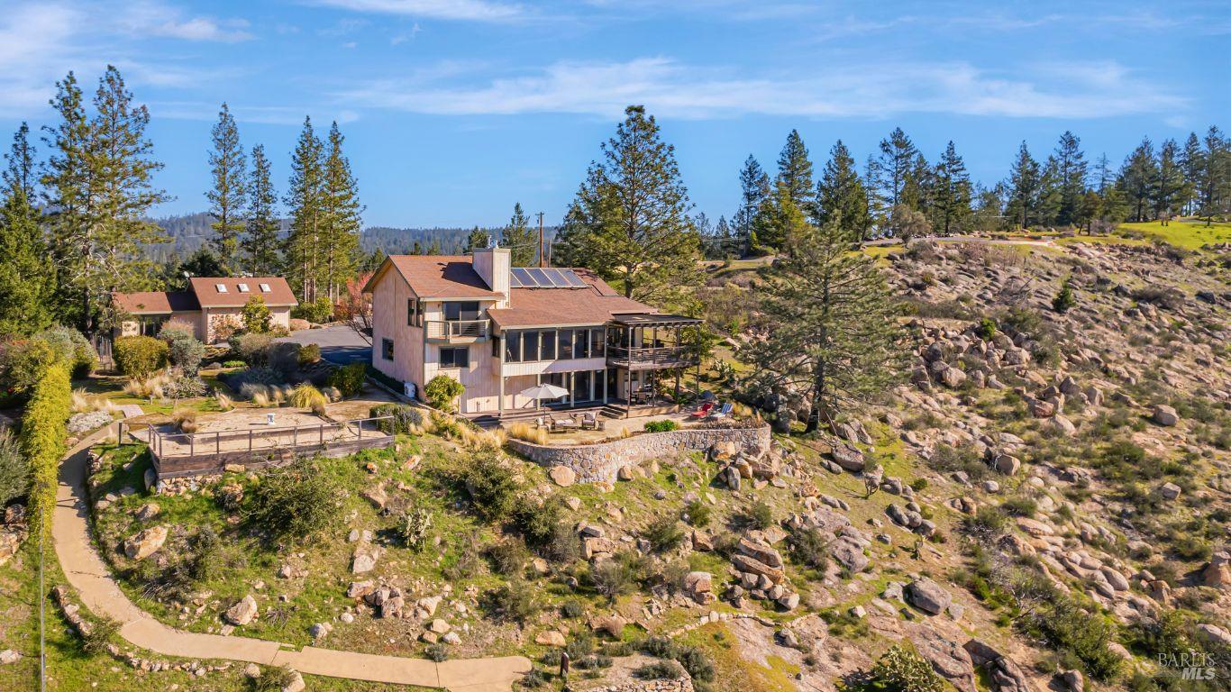 Detail Gallery Image 2 of 52 For 1180 Crestmont Dr, Angwin,  CA 94508 - 4 Beds | 3 Baths