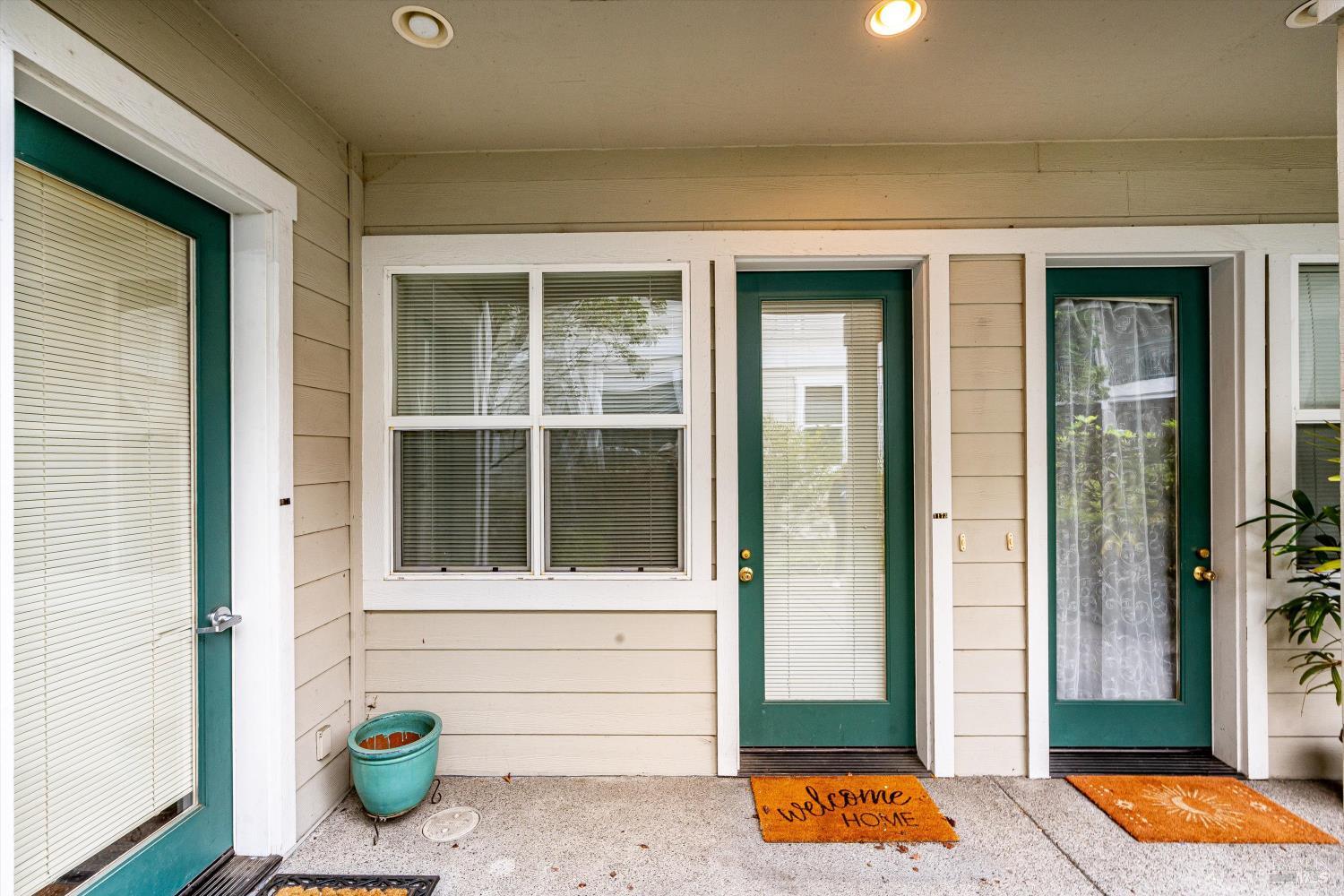 Detail Gallery Image 14 of 33 For 1171 Gravenstein Hwy, Sebastopol,  CA 95472 - – Beds | – Baths