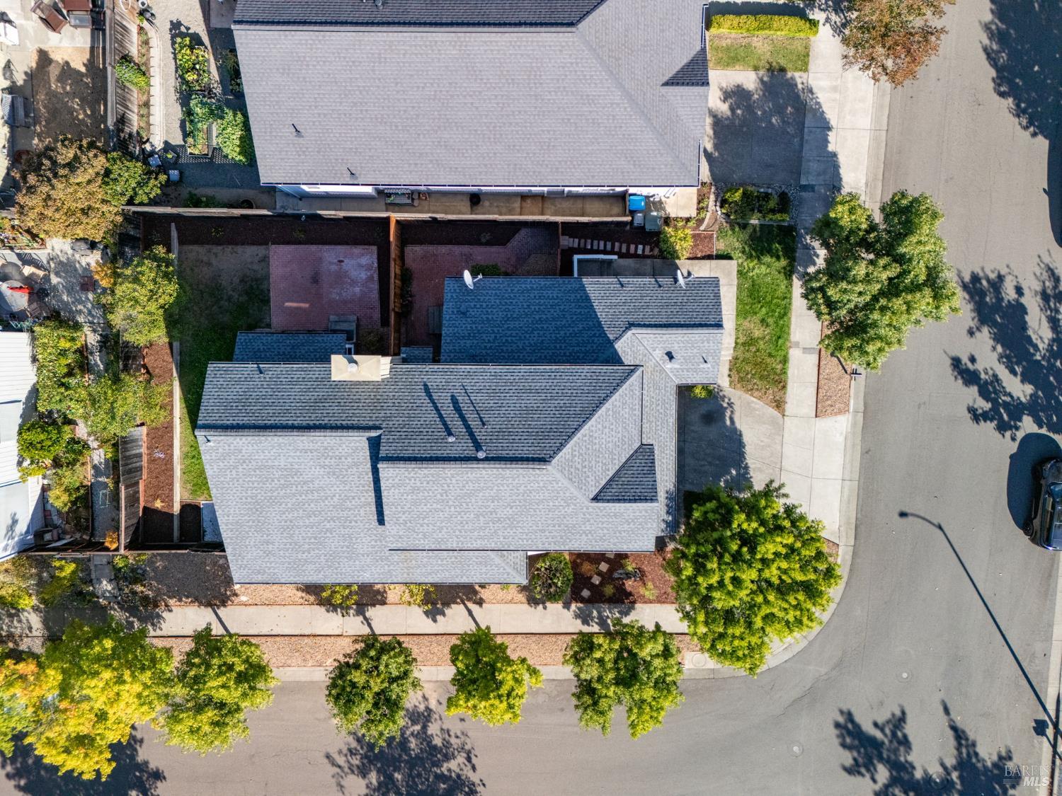 Detail Gallery Image 50 of 62 For 184 El Encanto Way, Santa Rosa,  CA 95409 - 4 Beds | 3/1 Baths