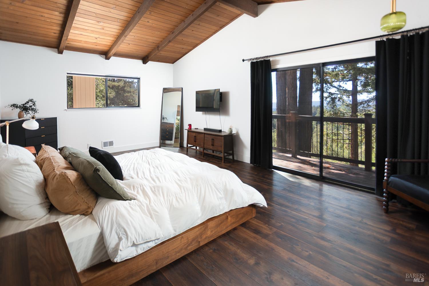 Detail Gallery Image 37 of 61 For 17090 Debbie Rd, Los Gatos,  CA 95033 - 3 Beds | 2 Baths