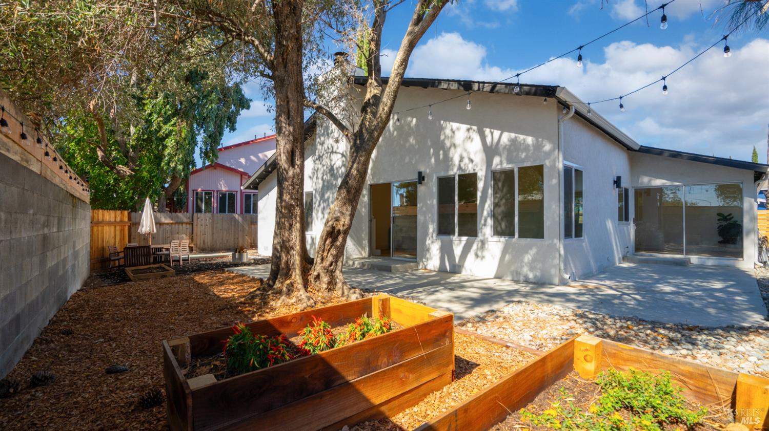 Detail Gallery Image 34 of 45 For 2635 Alvarado Ct, Fairfield,  CA 94534 - 3 Beds | 2 Baths