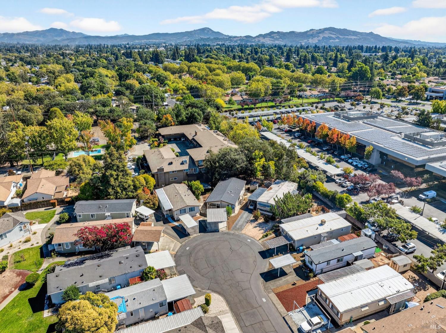Detail Gallery Image 46 of 49 For 1154 Adrienne Way, Santa Rosa,  CA 95401 - 3 Beds | 2 Baths