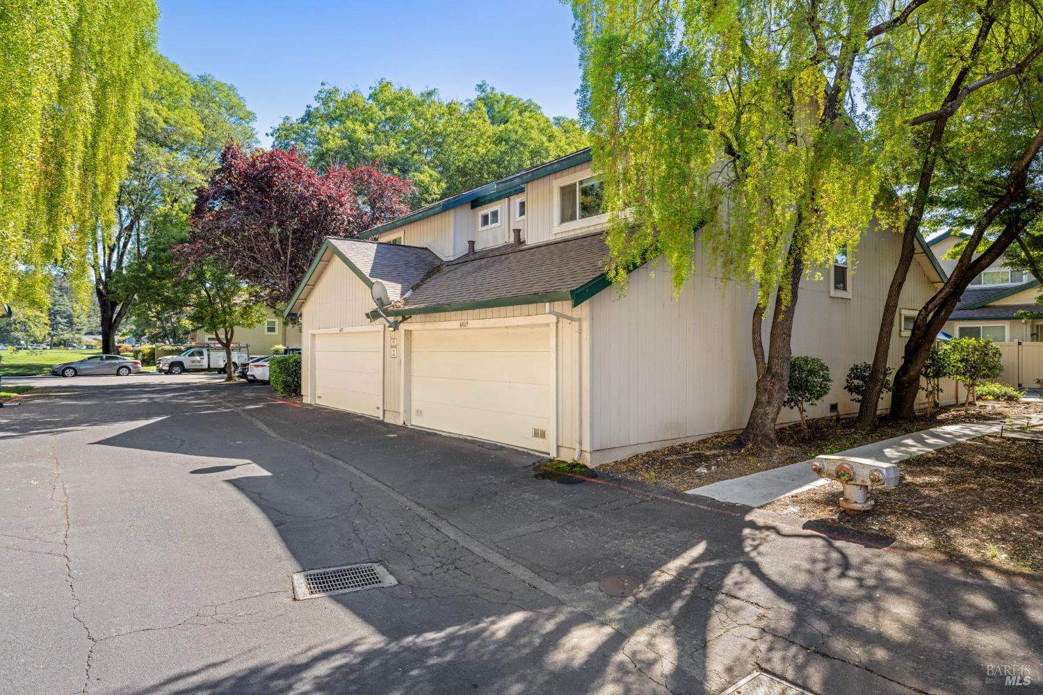 Detail Gallery Image 5 of 28 For 6469 Meadow Pines Ave, Rohnert Park,  CA 94928 - 2 Beds | 1/1 Baths