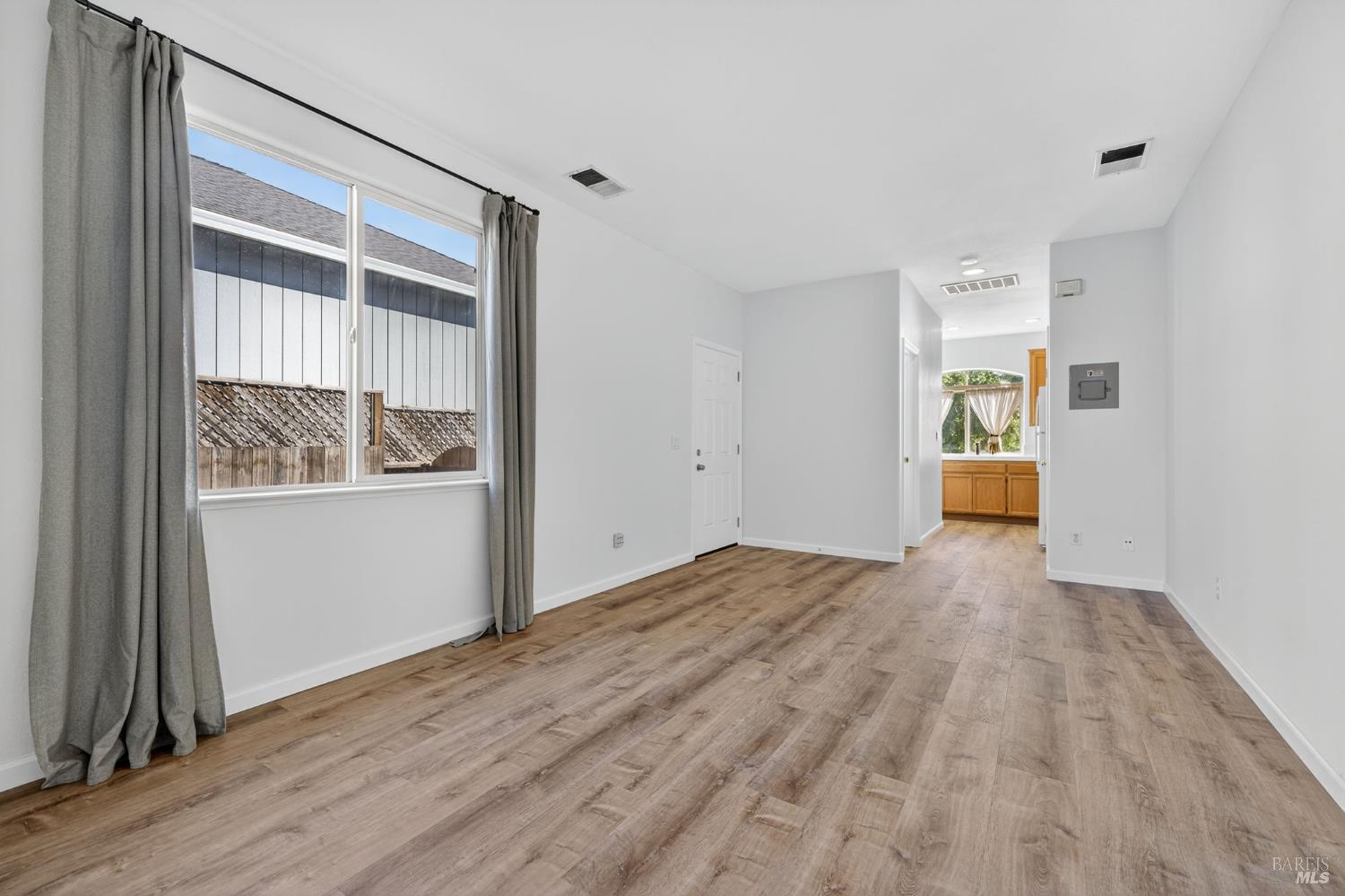 Detail Gallery Image 40 of 62 For 184 El Encanto Way, Santa Rosa,  CA 95409 - 4 Beds | 3/1 Baths