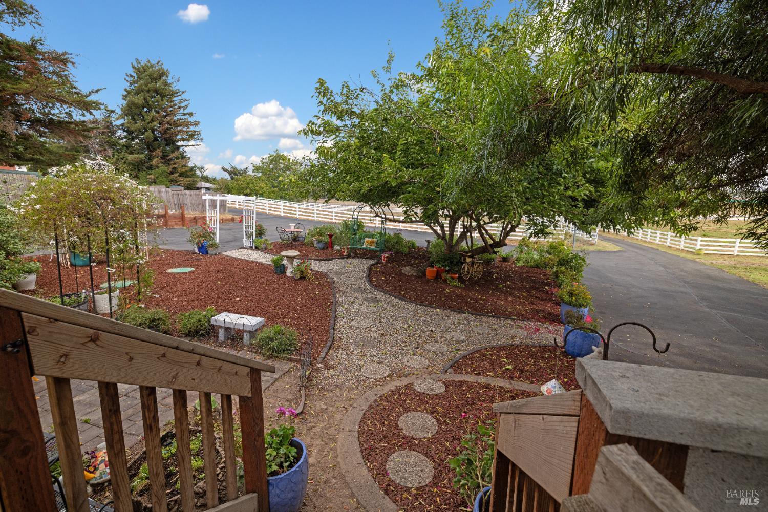 Detail Gallery Image 39 of 51 For 509 Rainsville Rd, Petaluma,  CA 94952 - 4 Beds | 2 Baths