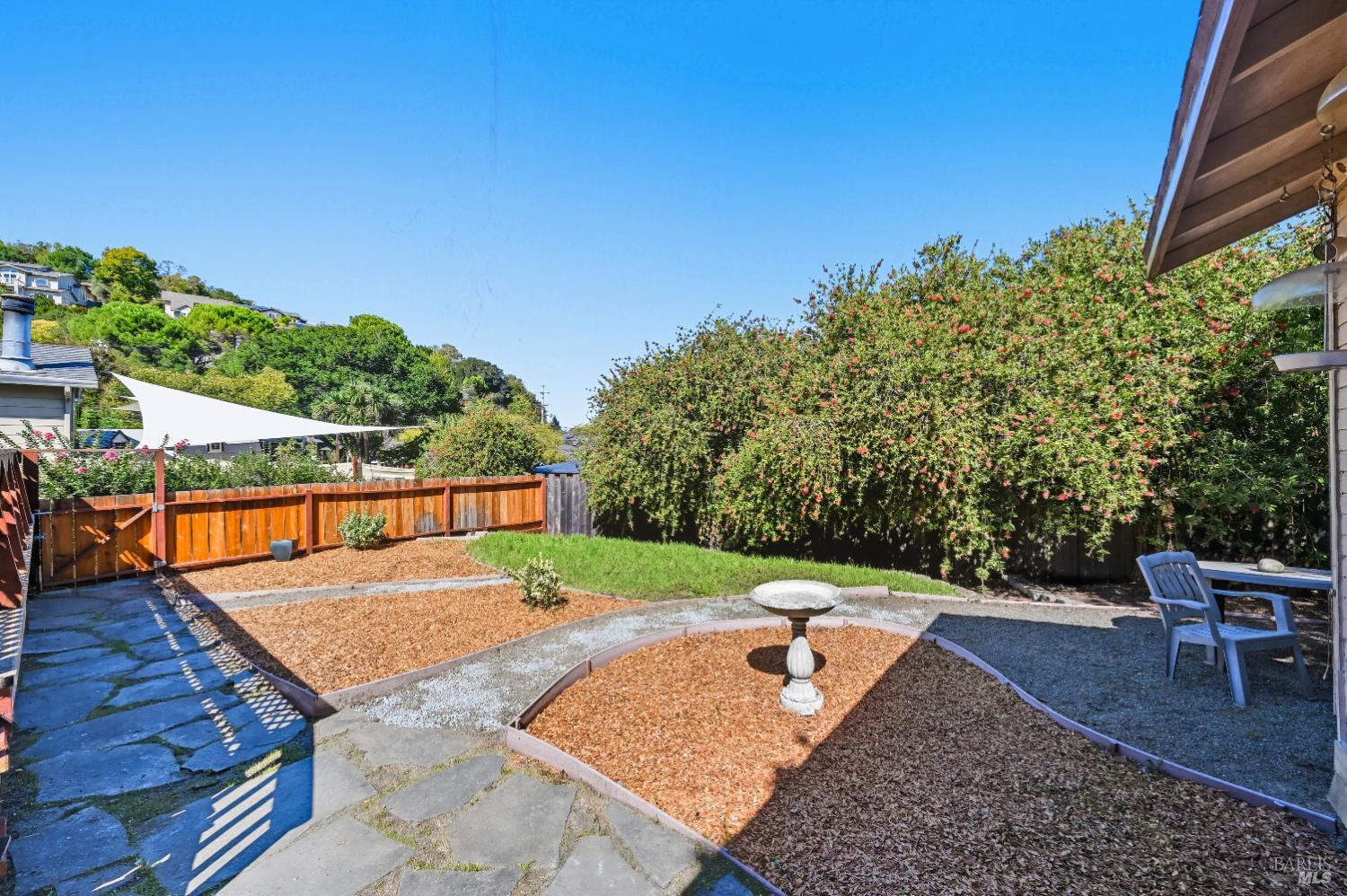 Detail Gallery Image 30 of 34 For 10 Hazel Ct, San Rafael,  CA 94901 - 3 Beds | 2 Baths