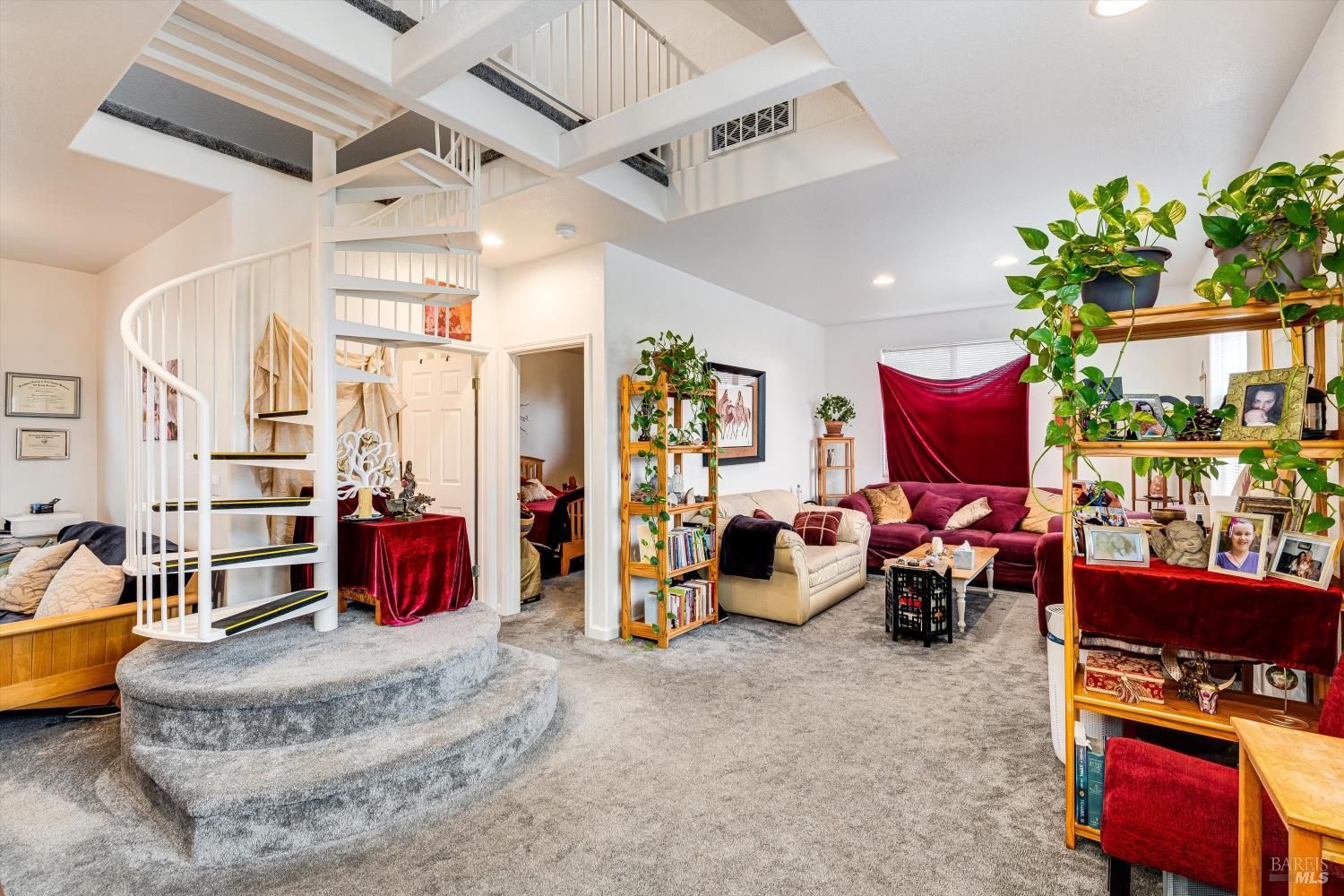 Detail Gallery Image 19 of 33 For 1171 Gravenstein Hwy, Sebastopol,  CA 95472 - – Beds | – Baths