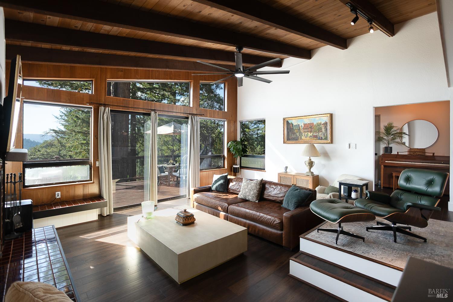 Detail Gallery Image 14 of 61 For 17090 Debbie Rd, Los Gatos,  CA 95033 - 3 Beds | 2 Baths