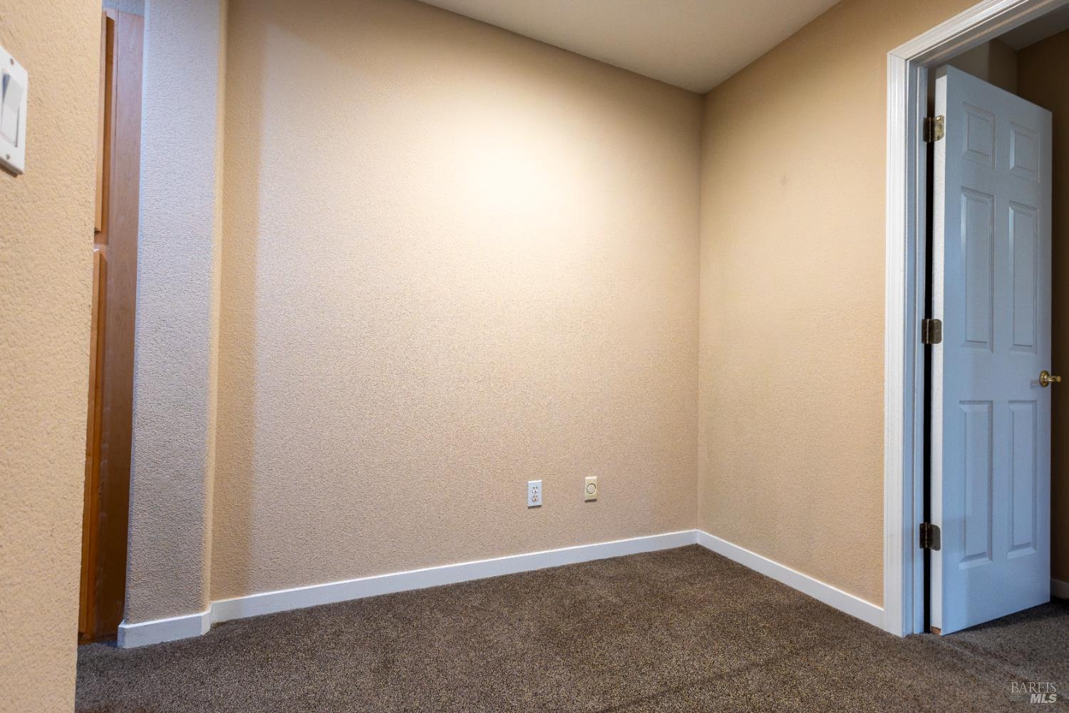 Detail Gallery Image 38 of 44 For 4109 Cedarvale Ct, Fairfield,  CA 94534 - 4 Beds | 2/1 Baths