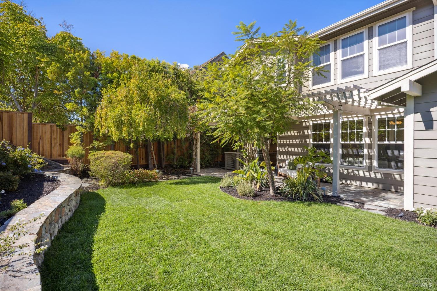 Detail Gallery Image 51 of 52 For 71 Oak Grove Dr, Novato,  CA 94949 - 4 Beds | 3/1 Baths