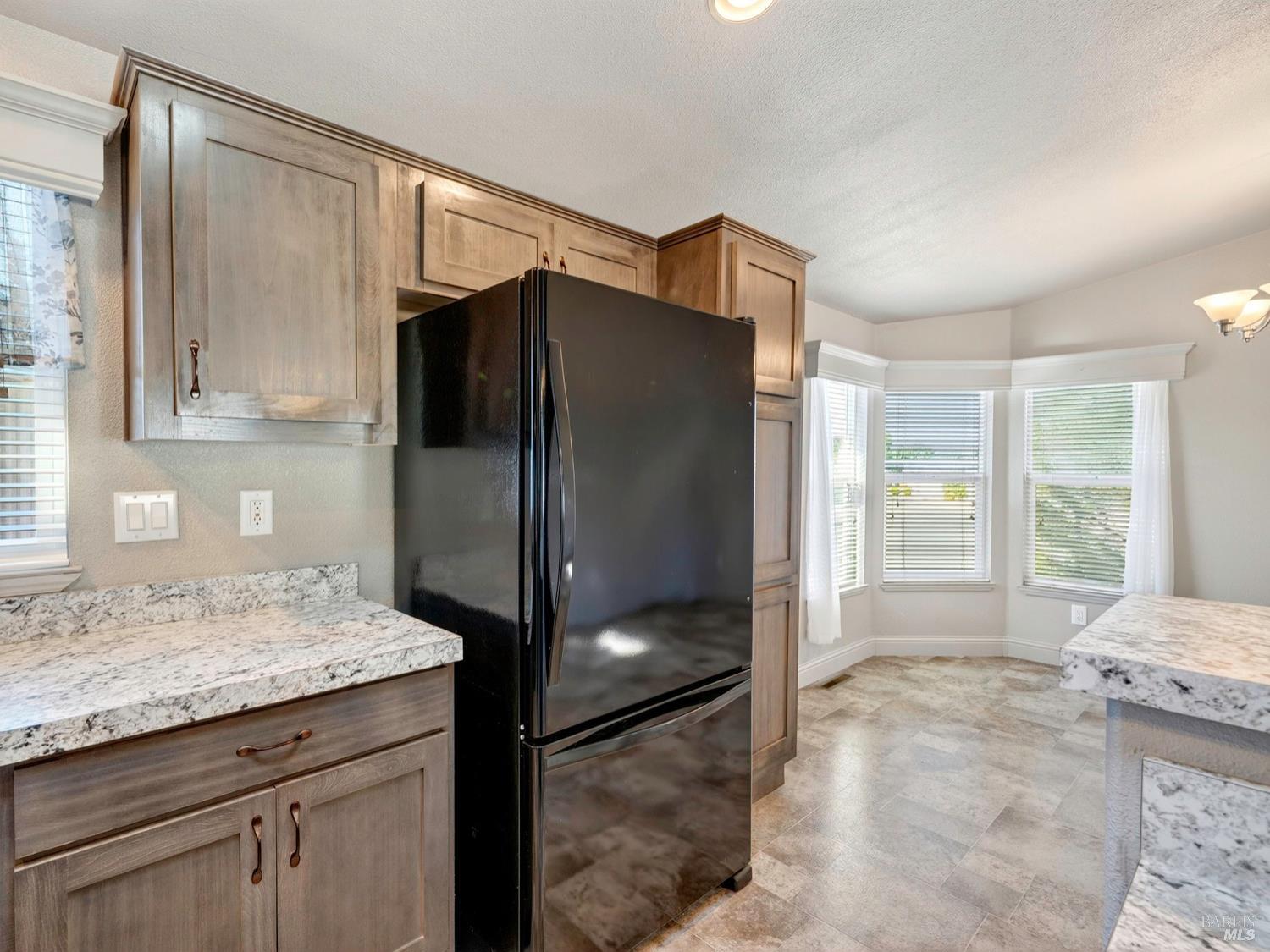 Detail Gallery Image 26 of 49 For 1154 Adrienne Way, Santa Rosa,  CA 95401 - 3 Beds | 2 Baths