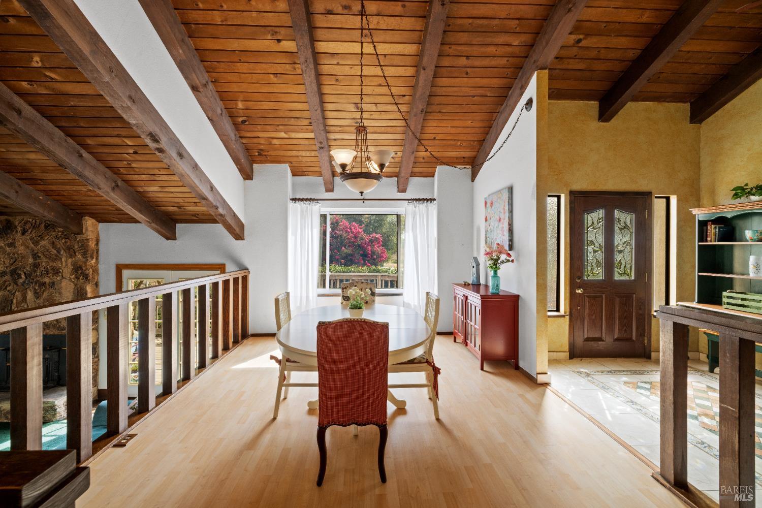 Detail Gallery Image 11 of 51 For 509 Rainsville Rd, Petaluma,  CA 94952 - 4 Beds | 2 Baths