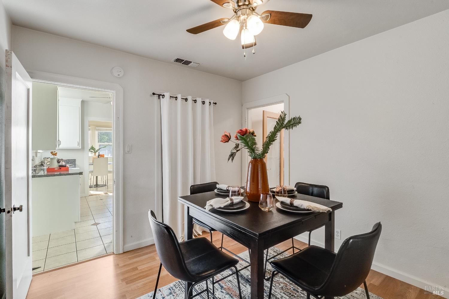 Detail Gallery Image 18 of 62 For 216 Phelan Ave, Vallejo,  CA 94590 - 3 Beds | 2 Baths