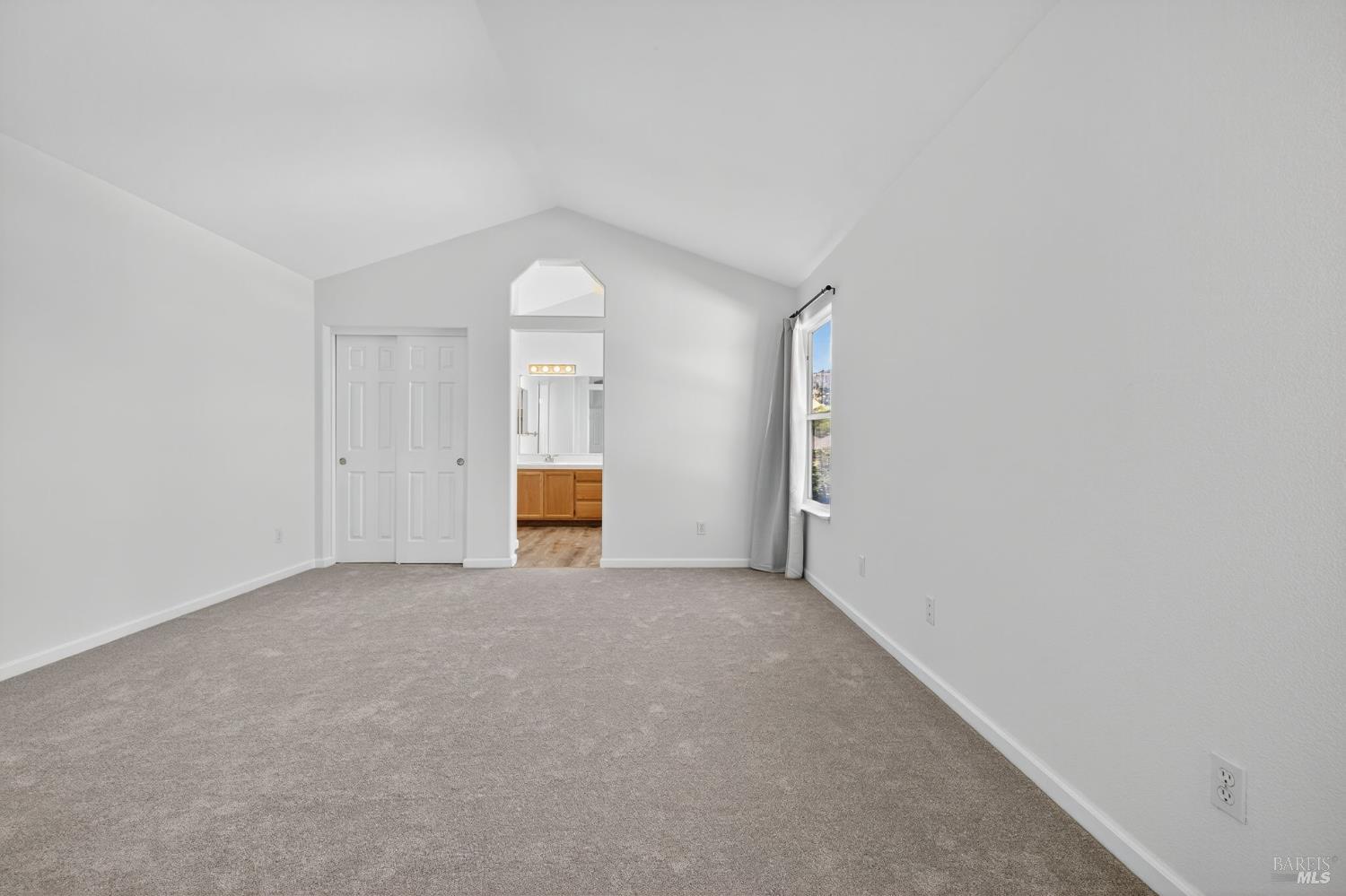 Detail Gallery Image 21 of 62 For 184 El Encanto Way, Santa Rosa,  CA 95409 - 4 Beds | 3/1 Baths