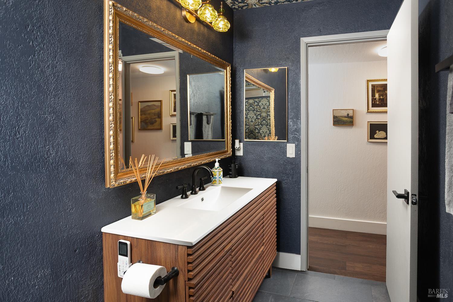 Detail Gallery Image 27 of 61 For 17090 Debbie Rd, Los Gatos,  CA 95033 - 3 Beds | 2 Baths