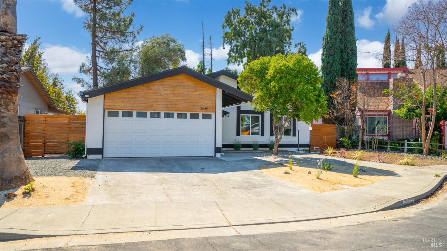 Detail Gallery Image 4 of 45 For 2635 Alvarado Ct, Fairfield,  CA 94534 - 3 Beds | 2 Baths