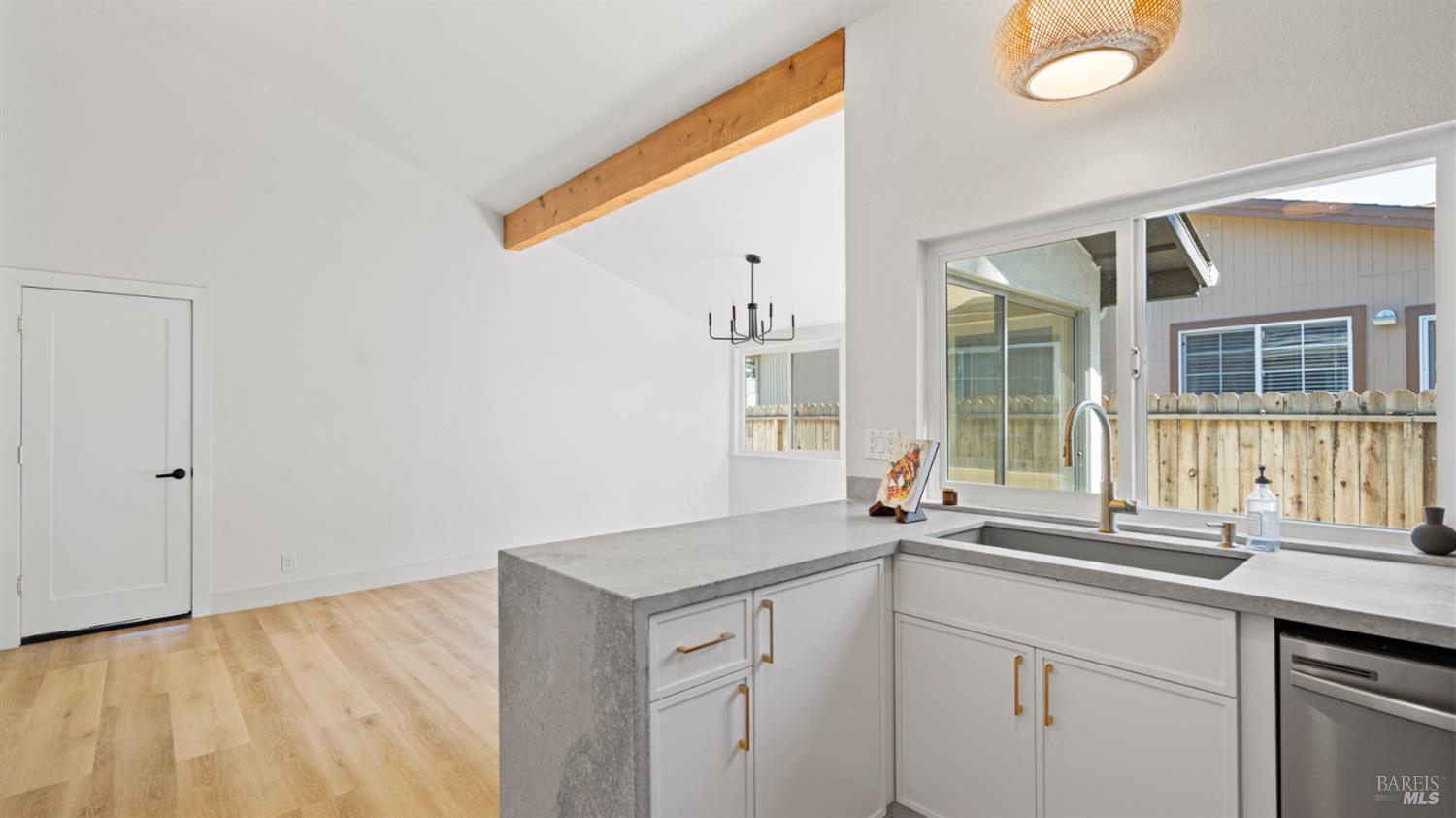 Detail Gallery Image 16 of 45 For 2635 Alvarado Ct, Fairfield,  CA 94534 - 3 Beds | 2 Baths