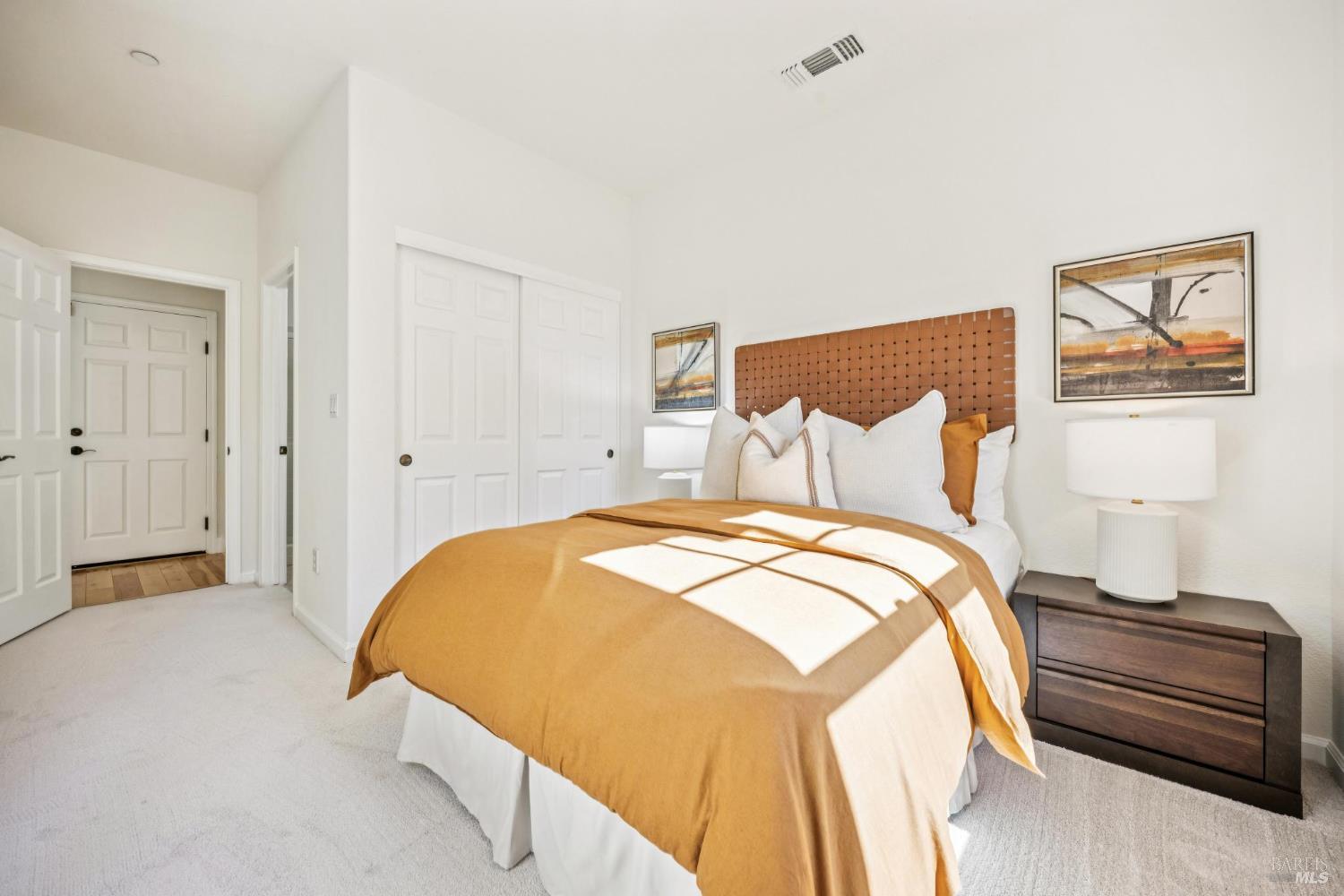 Detail Gallery Image 26 of 52 For 71 Oak Grove Dr, Novato,  CA 94949 - 4 Beds | 3/1 Baths