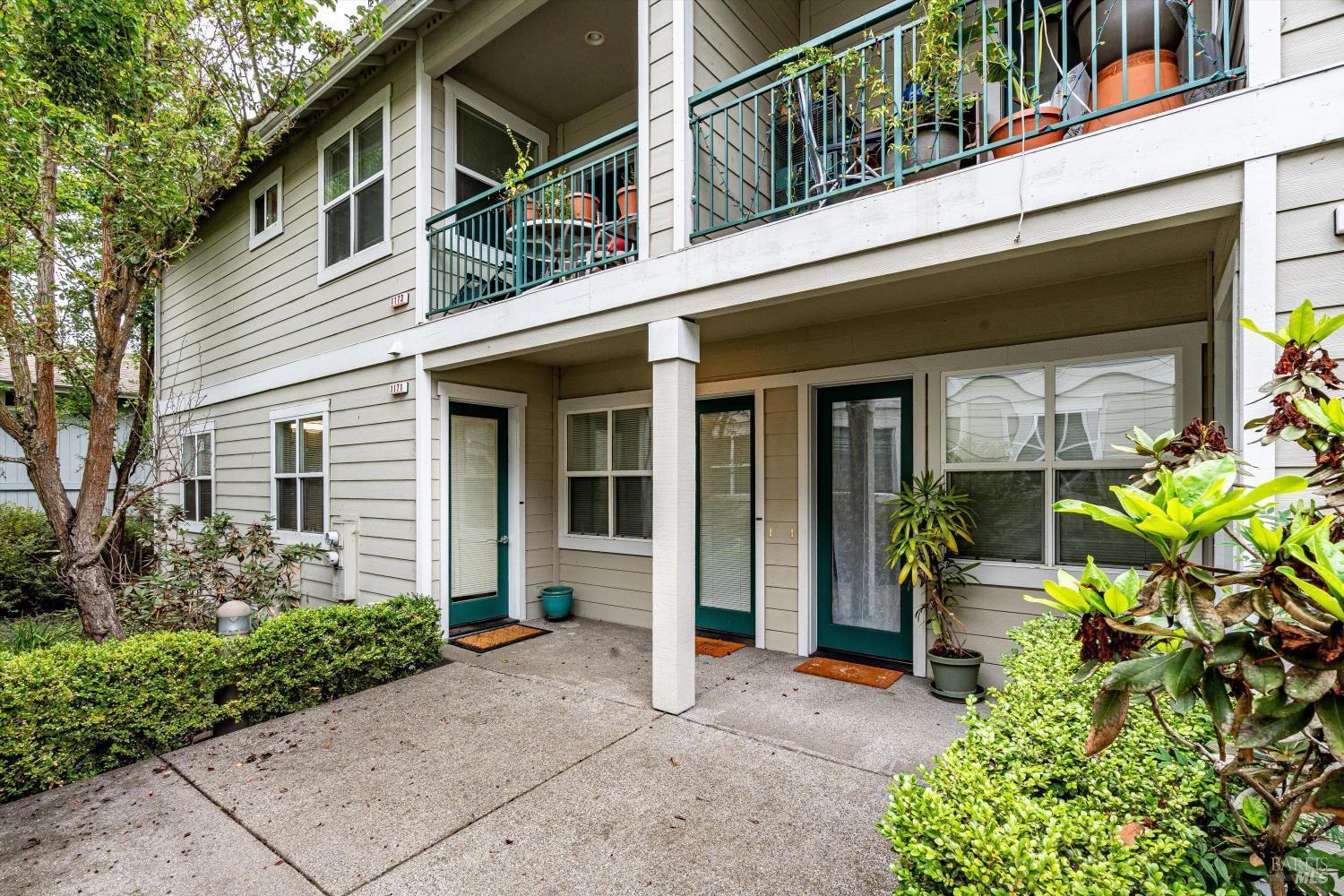 Detail Gallery Image 2 of 33 For 1171 Gravenstein Hwy, Sebastopol,  CA 95472 - – Beds | – Baths