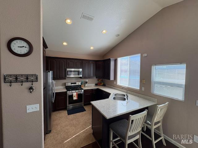 Detail Gallery Image 5 of 21 For 729 Christensen Way, Rio Vista,  CA 94571 - 3 Beds | 2 Baths