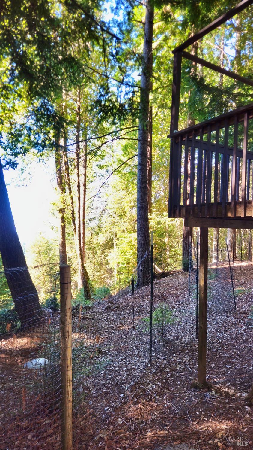 Detail Gallery Image 27 of 30 For 4020 Ridge Cir, Willits,  CA 95490 - 3 Beds | 2 Baths