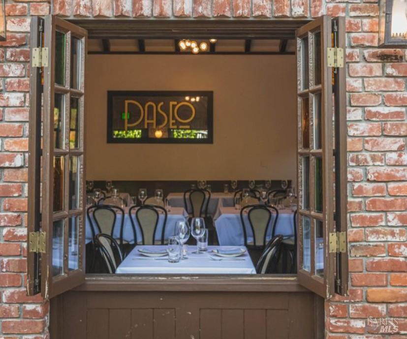 Detail Gallery Image 15 of 19 For 324 Sycamore Ave, Mill Valley,  CA 94941 - 3 Beds | 1 Baths