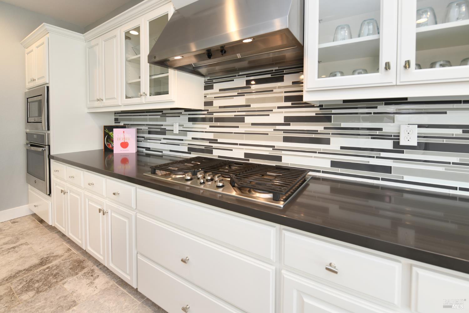 Detail Gallery Image 7 of 45 For 5305 Gather Way, Fairfield,  CA 94534 - 3 Beds | 2/1 Baths